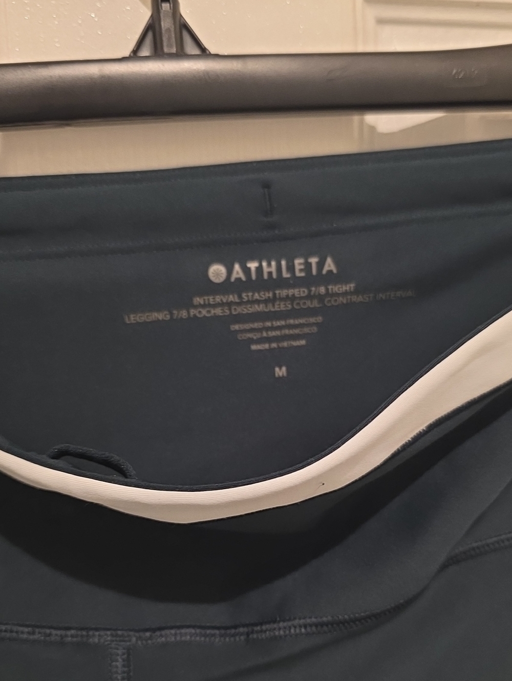 Athleta Deep Teal 7/8 Tight Leggings with White Trim